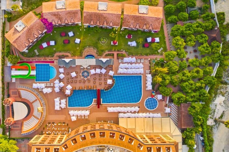 Noxinn Hotels Club Ultra All Inclusive Konaklı Dış mekan fotoğraf